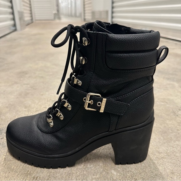 Black Guess Botties - Picture 6 of 9